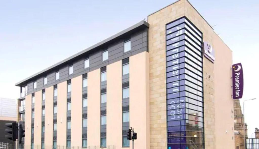 Premier Inn Halifax Town Centre in CALDERDALE