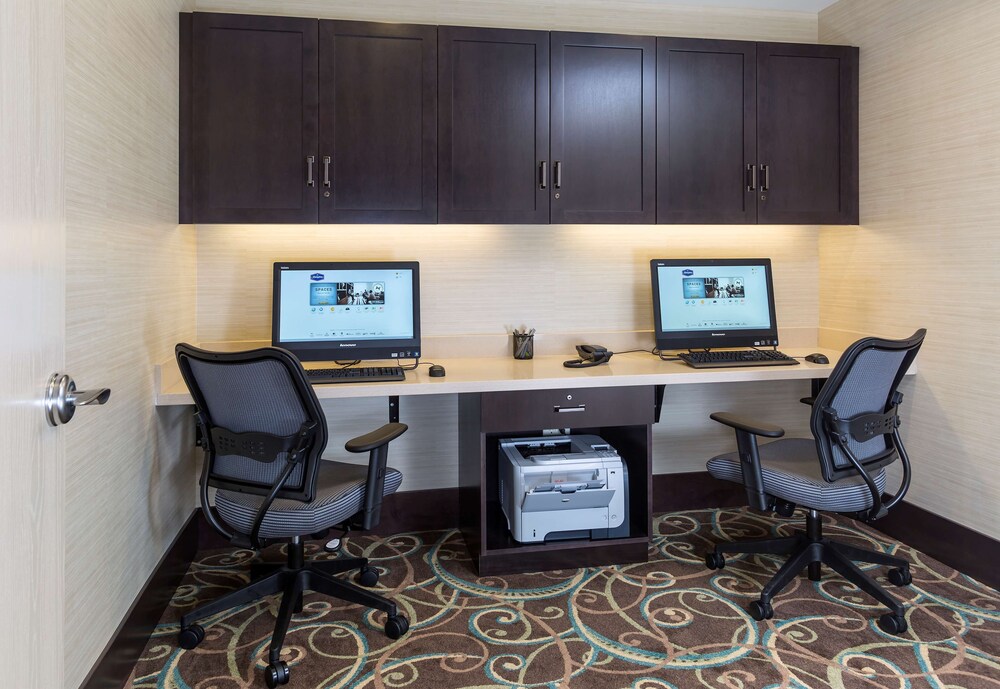 Hampton Inn & Suites Philadelphia Montgomeryville 31/37