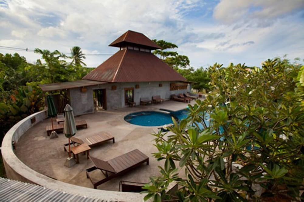 Chalicha Resort 28/37
