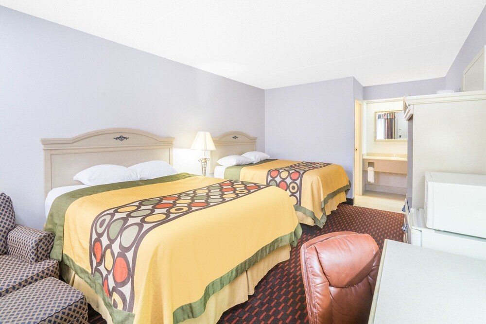 Motel6 London, KY 26/52