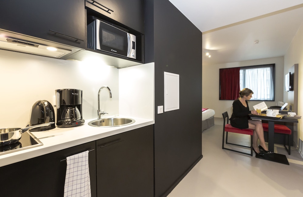 Aparthotel Odalys Paris Xvii 50/50