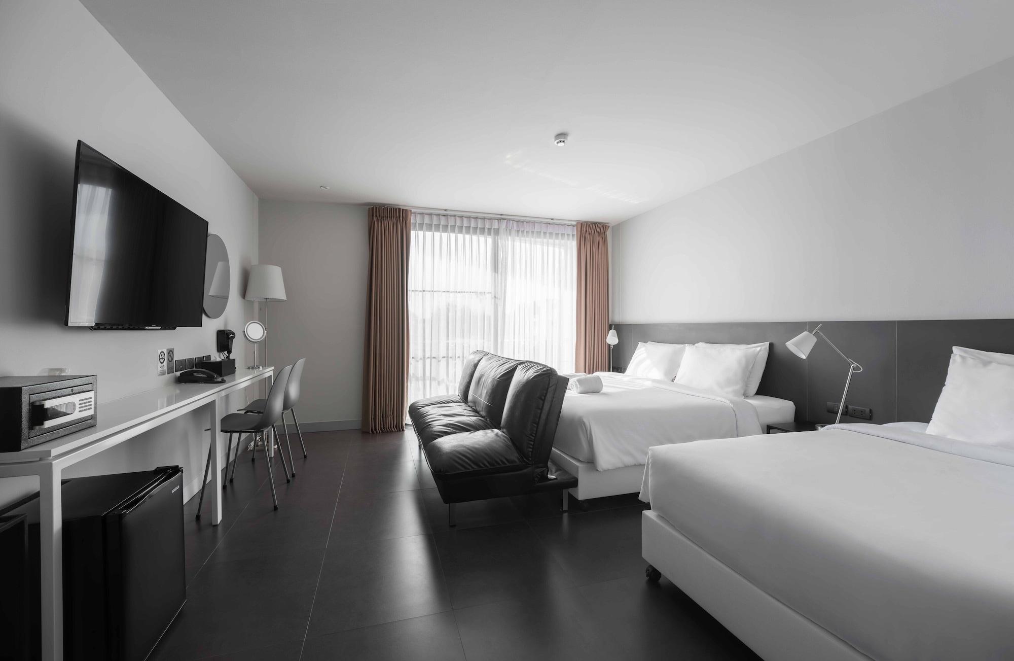 Family, Triple, Multiple Beds, City View