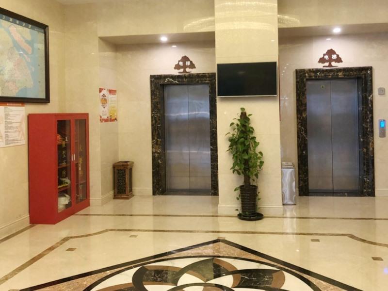GreenTree Inn Shanghai MinHang District PuJiang Town JiangYue Road Metro Station 7/21
