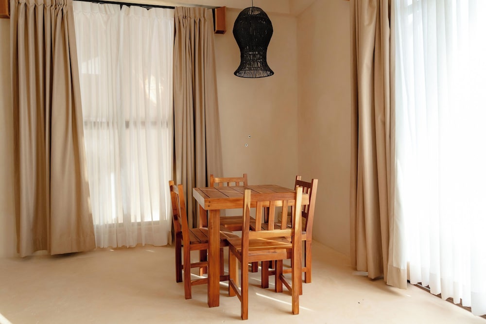 Joanza by OOL Hotels 36/50