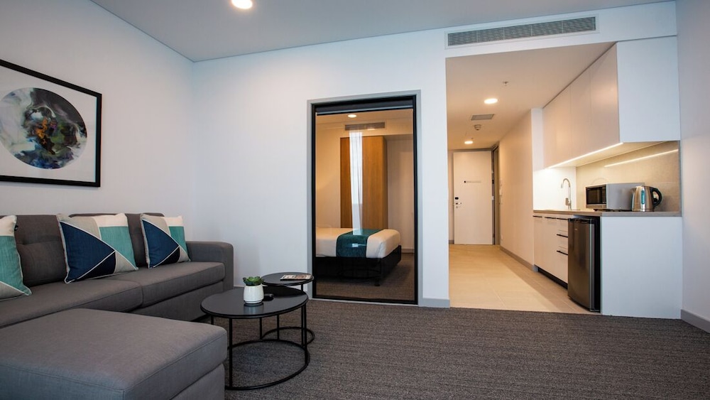 Essence Suites Taringa 40/60