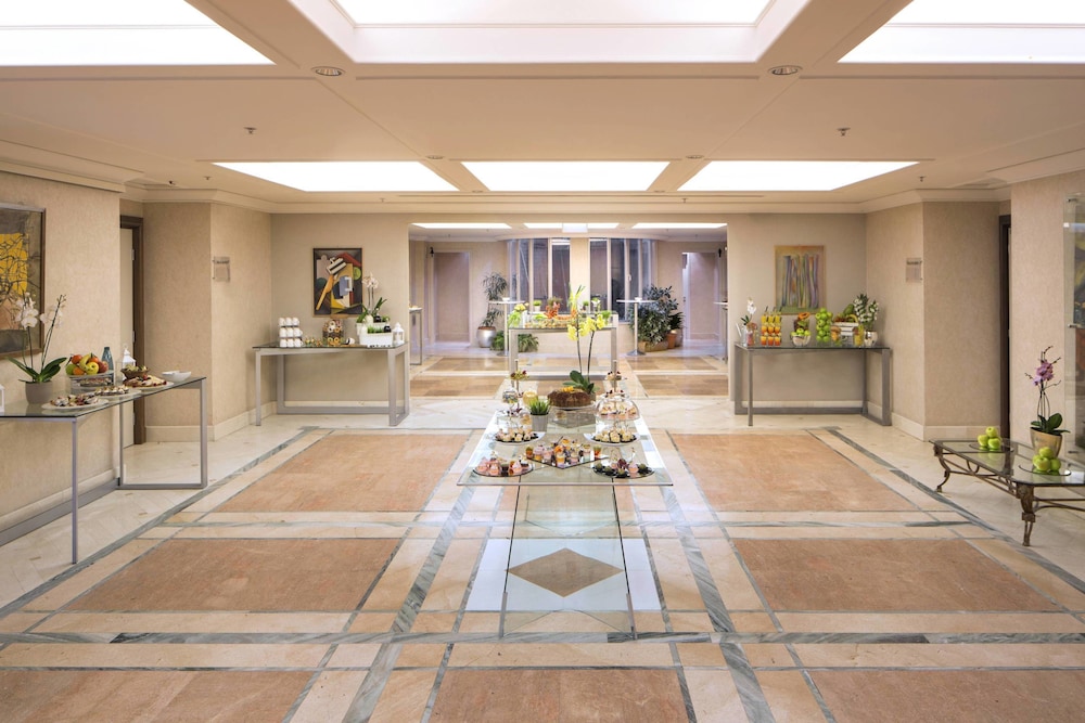 Courtyard By Marriott Rome Central Park 43/72