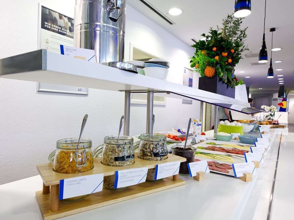 Ibis Budget Koeln Messe 23/41