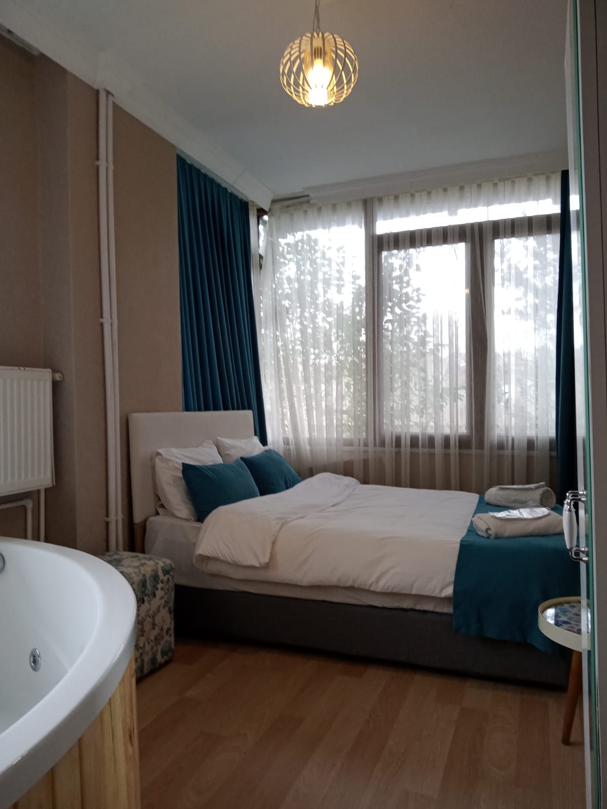 Marina Hotel Agva 8/27