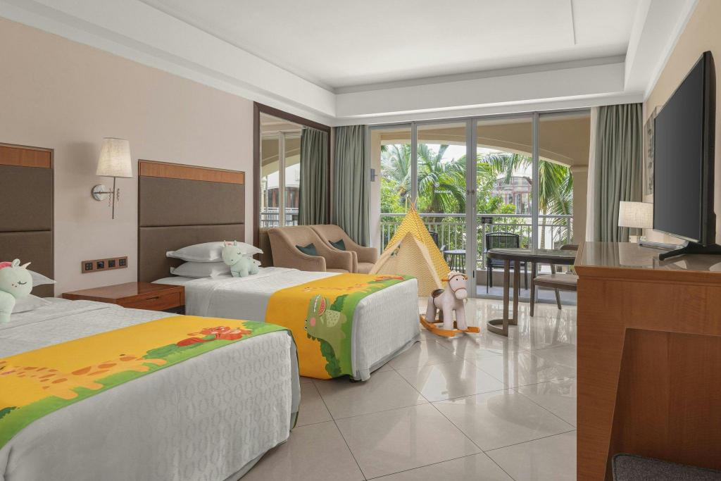 Kids Theme, Guest Room, Twin Beds, Garden View, Balcony