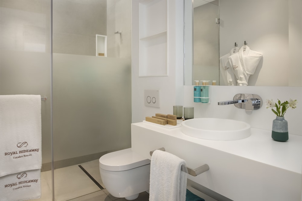 Royal Hideaway Corales Suites 74/77
