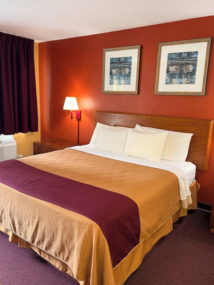 Standard, Single, King Bed