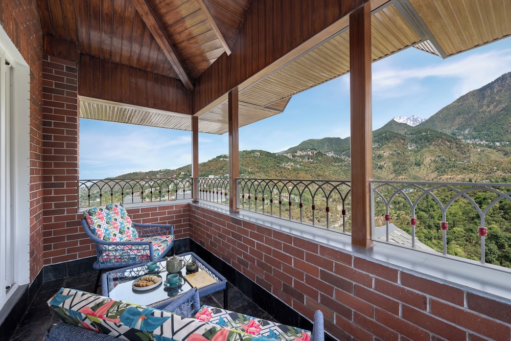 JuSTa Luxe Birding Resort and Spa Dharmshala 43/61