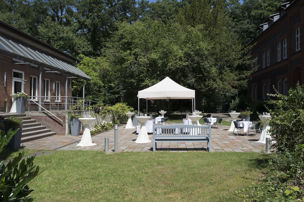 Mutterhaus Dusseldorf Hotel 16/20