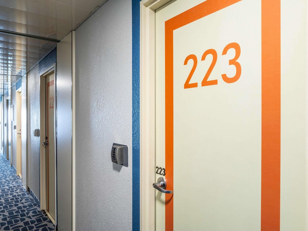 Ibis Budget Marne La Vallee Chelles 34/50