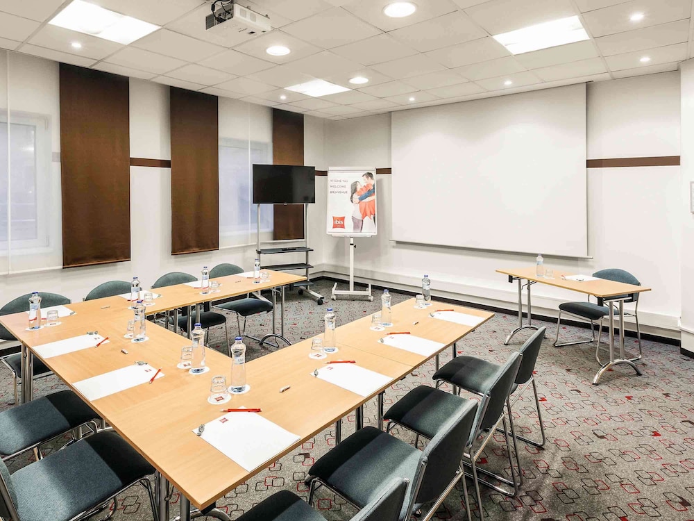 Ibis Praha Mala Strana 57/65