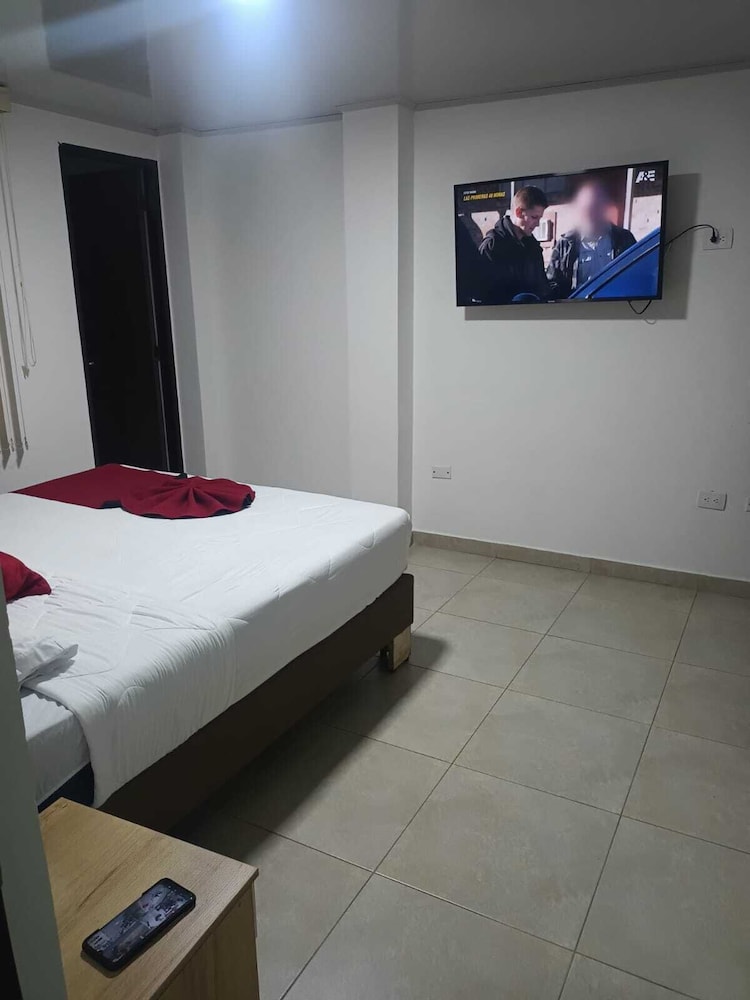 Hotel Monarka 7/25