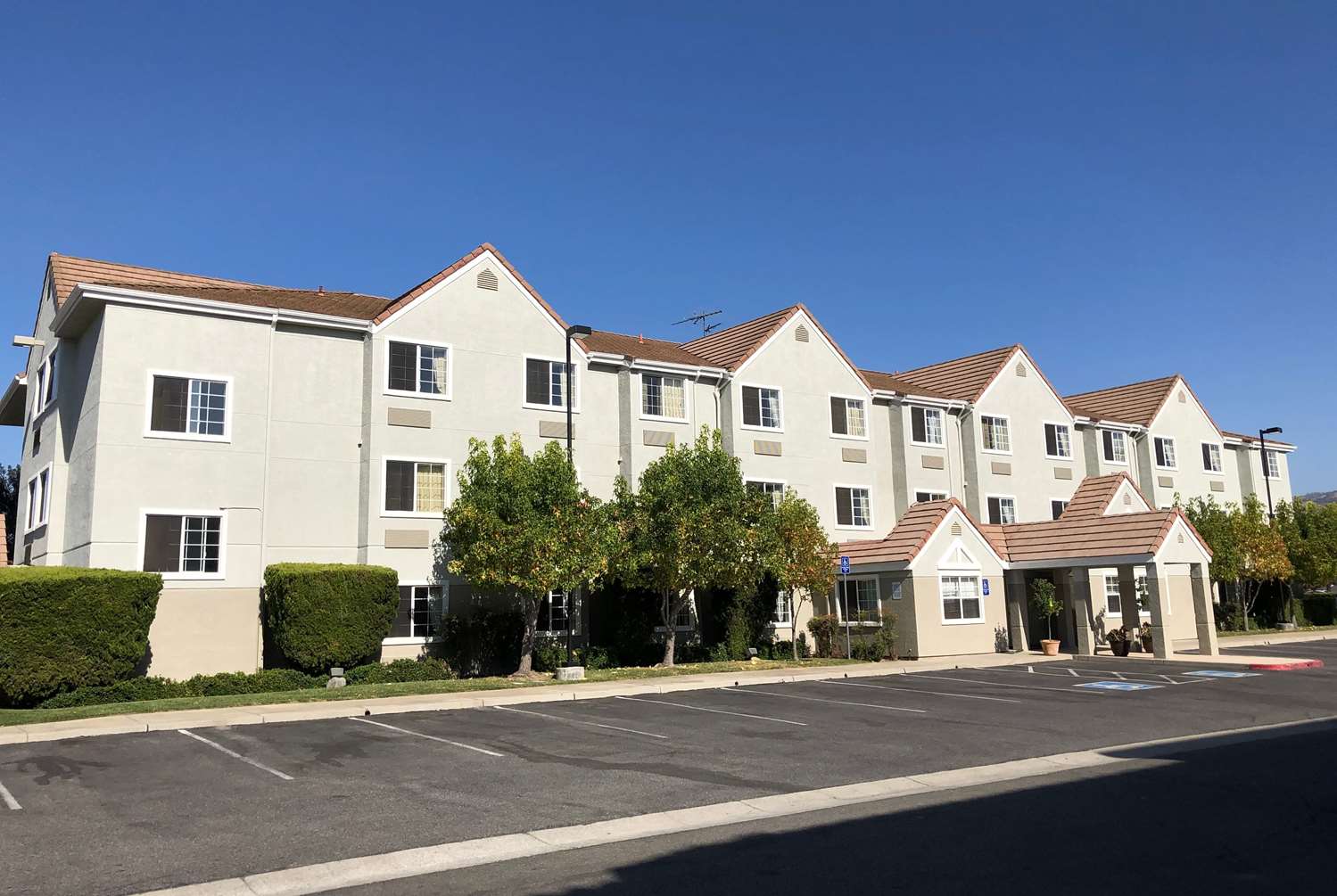 Microtel Inn And Suites Morgan 9/12