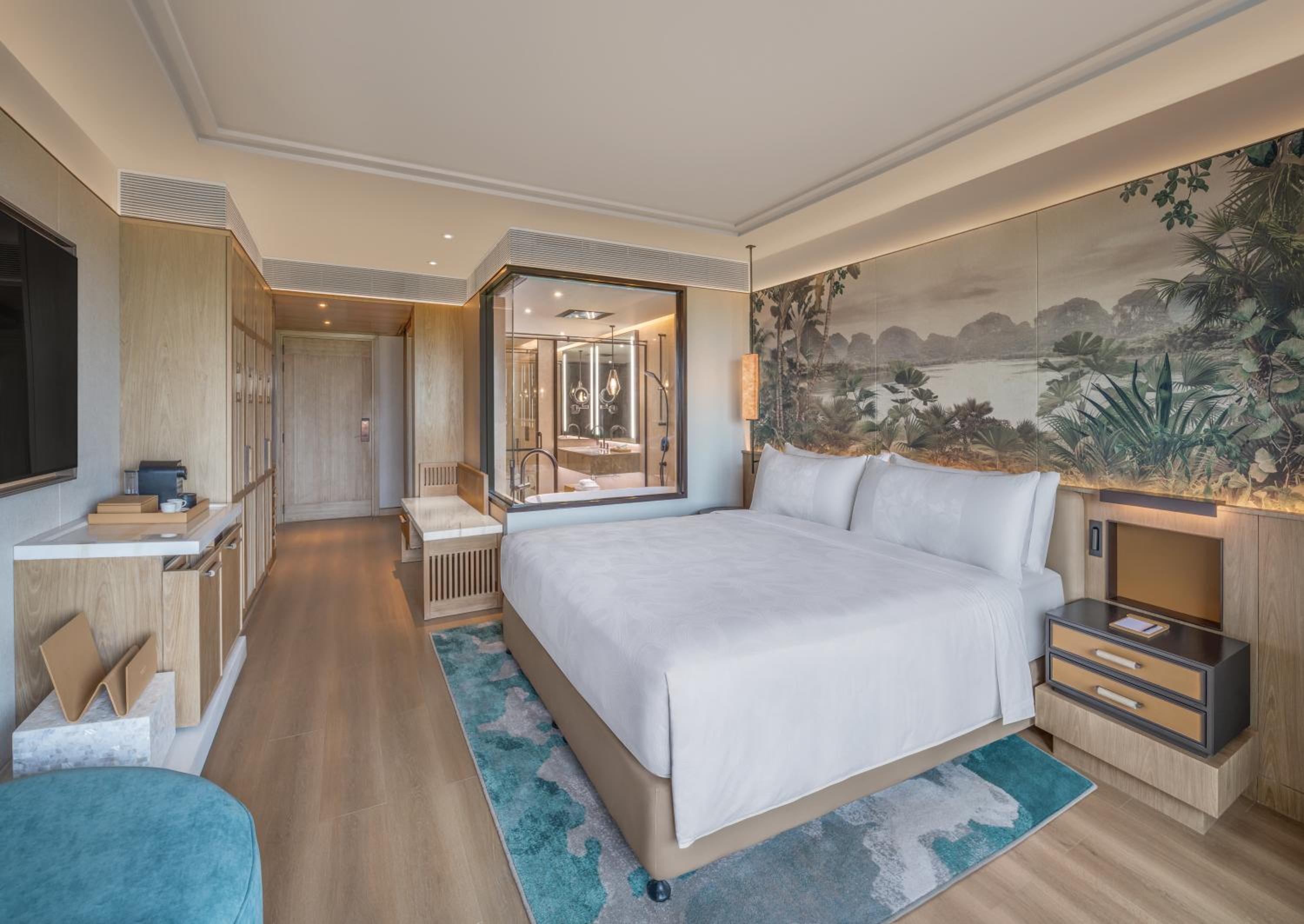Grand, Guest Room, Luxury, King Bed, Forest View, Plunge Pool