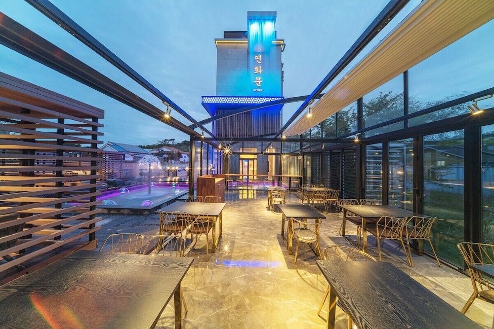 Yeon Hwa Moon Hotel 48/49