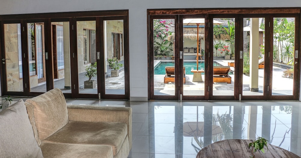 Utara Villas 14/71