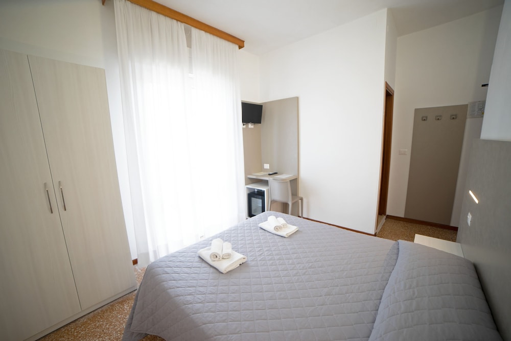 Hotel Ischia 25/65