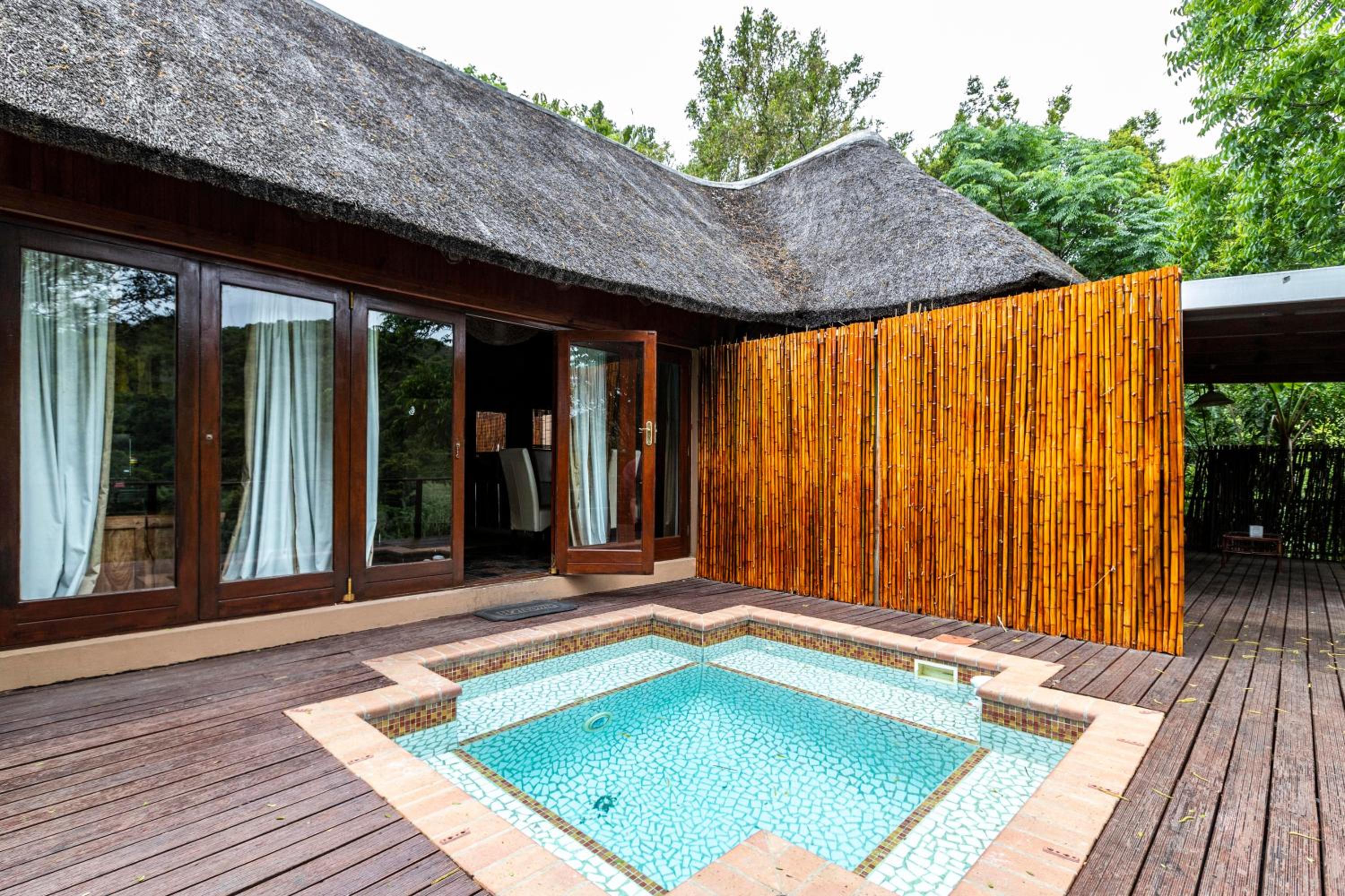 Fish Eagle Manor 6/19