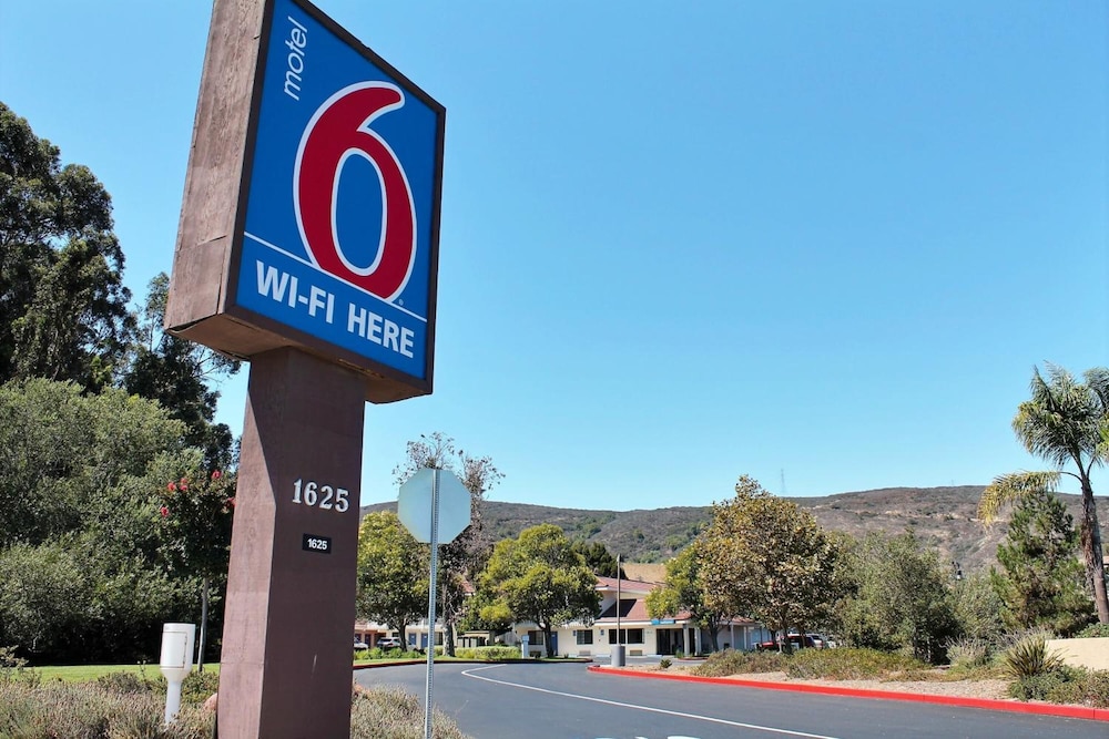 Motel6 San Luis Obispo, CA - South 6/51