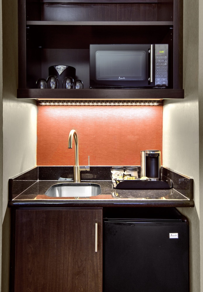 Courtyard By Marriott St Cloud Le St Germain Suite Hotel 6/28