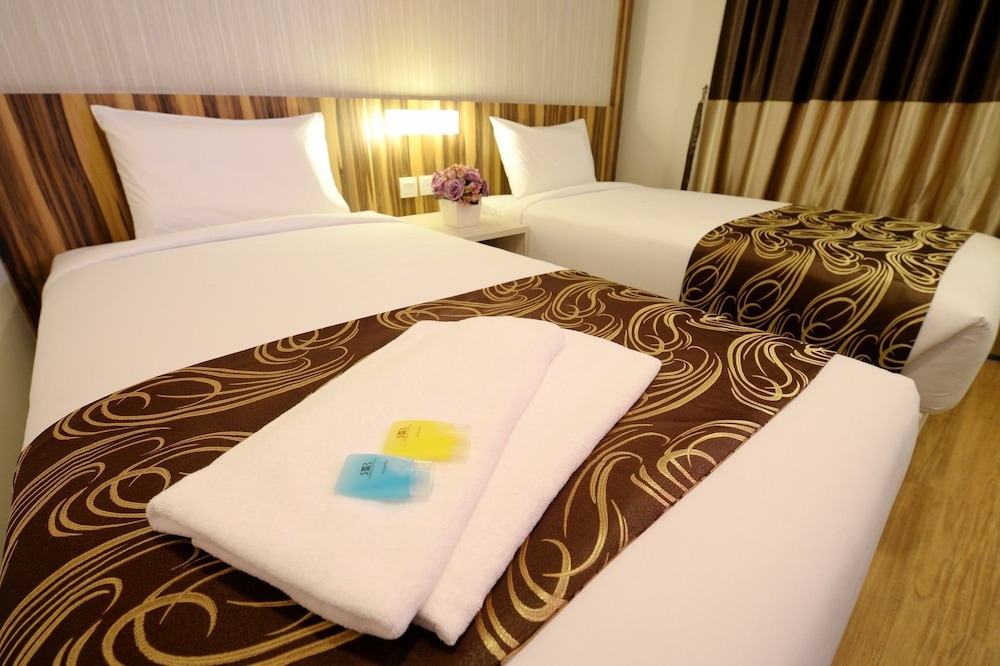 Rimba Hotel 34/39