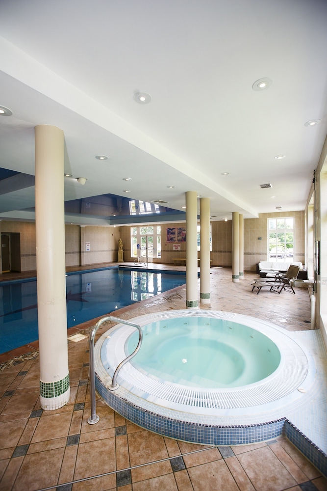 Shaw Hill Golf Resort & Spa Hotel 23/50