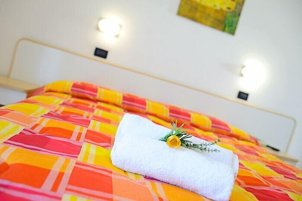 Petrarca Hotel 18/50