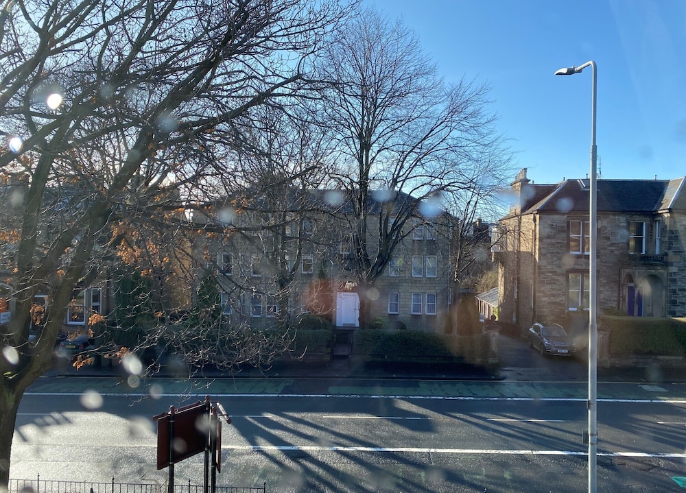Glenalmond House 70/76
