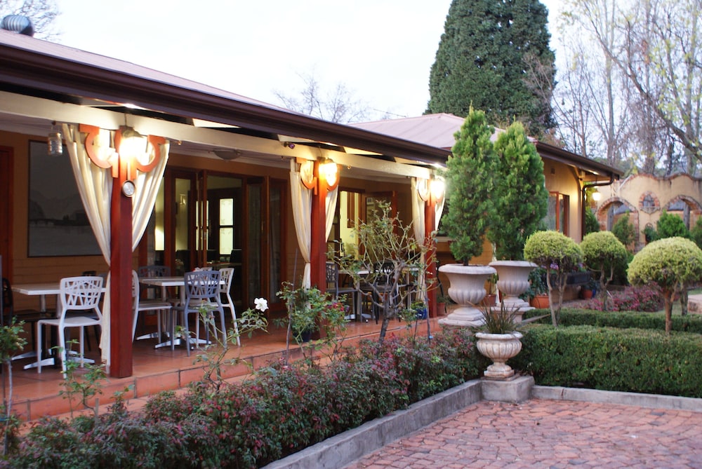 Hampton House - Guest House 3/50