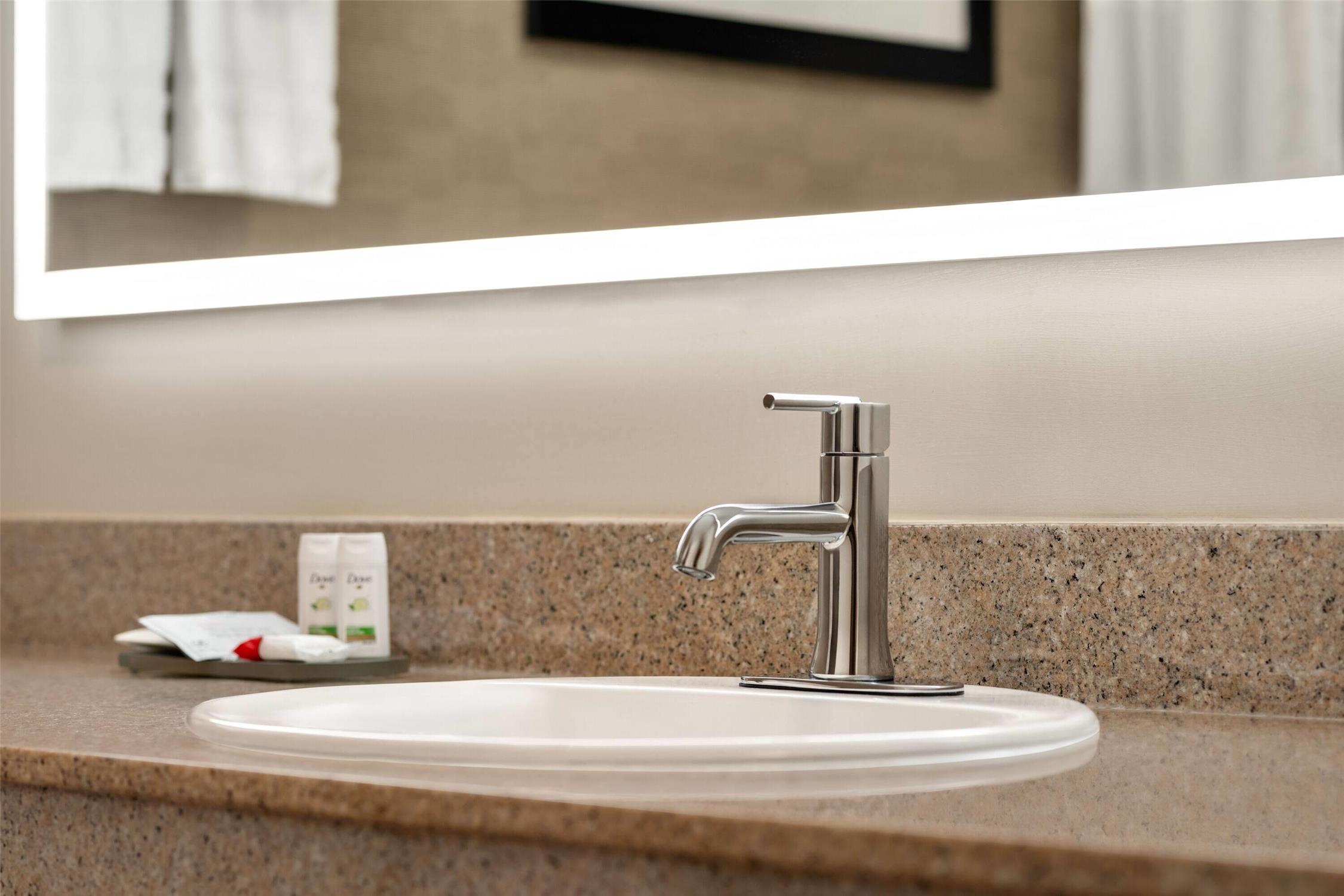 La Quinta Inn Vancouver Airport 64/65