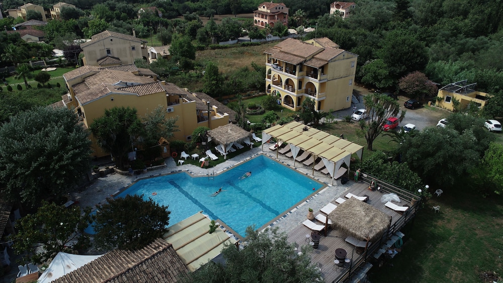 Spiti Nikos 46/59