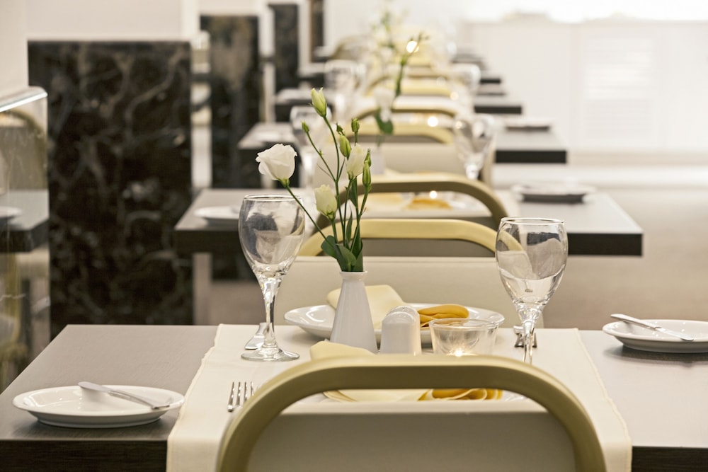 Christofinia Hotel 33/66