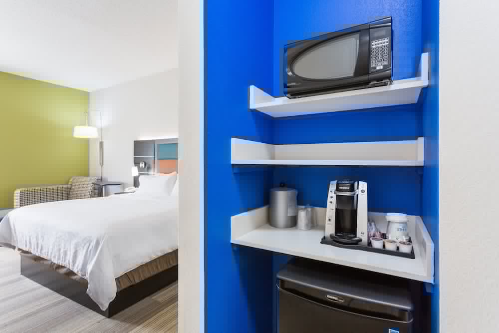 Holiday Inn Express Plymouth 22/54