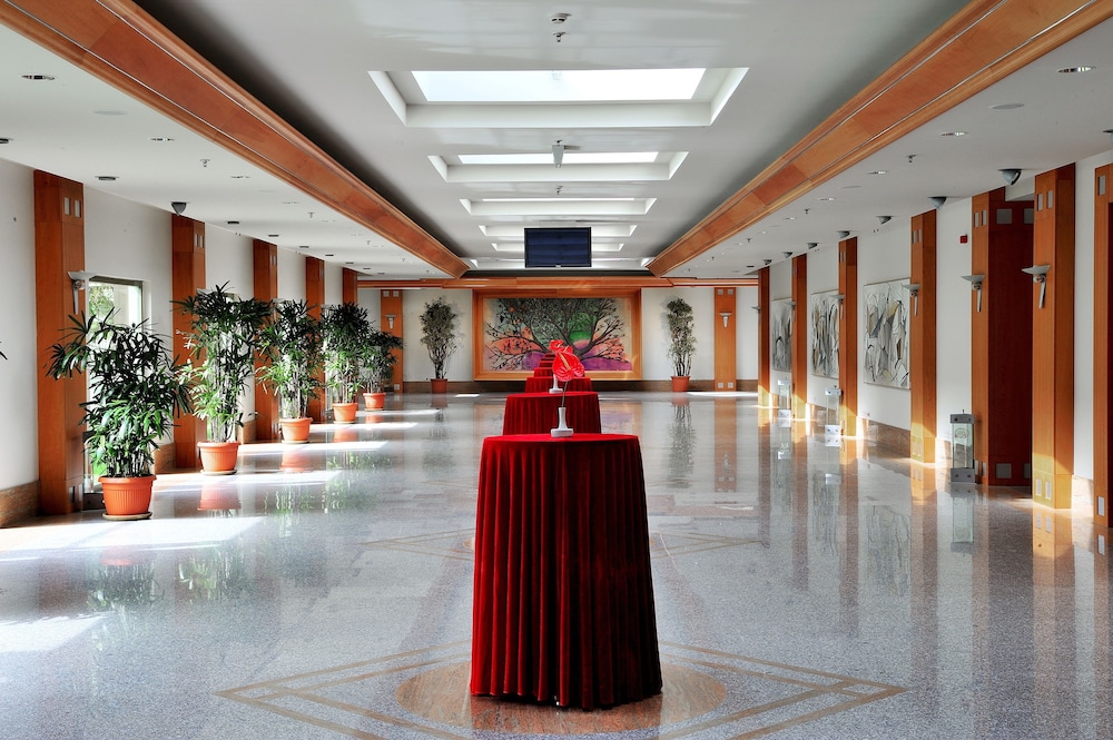 Gloria Golf Resort Hotel 8/62