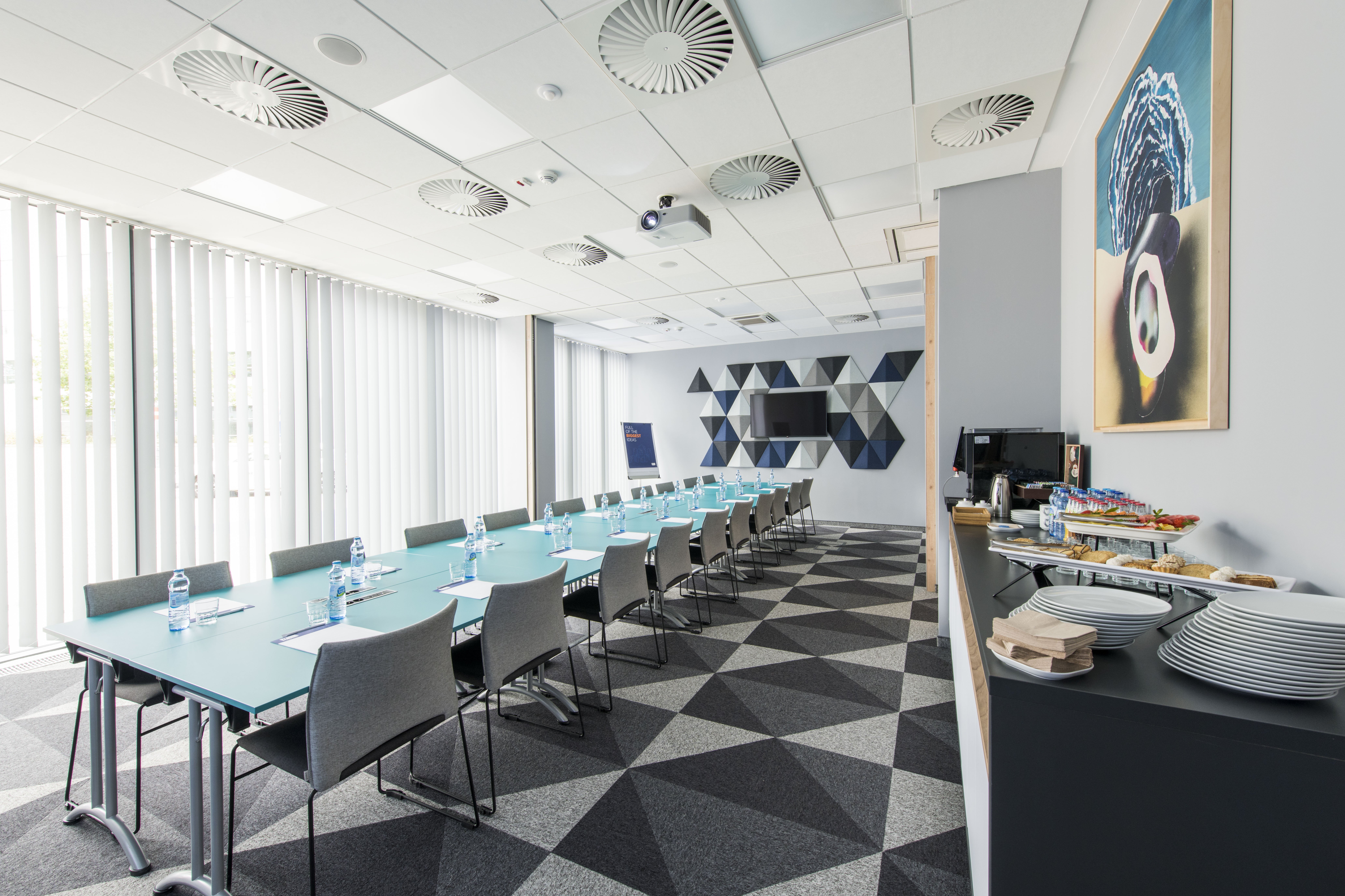 Holiday Inn Express Warsaw - Mokotow 48/56
