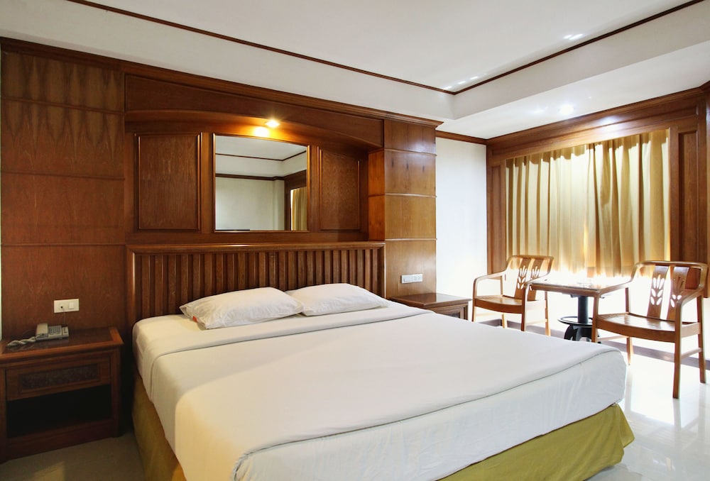 Aa Pattaya Residence 10/24