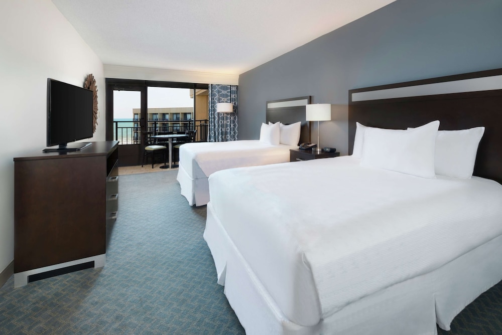 DoubleTree Resort by Hilton Myrtle Beach Oceanfront 29/97