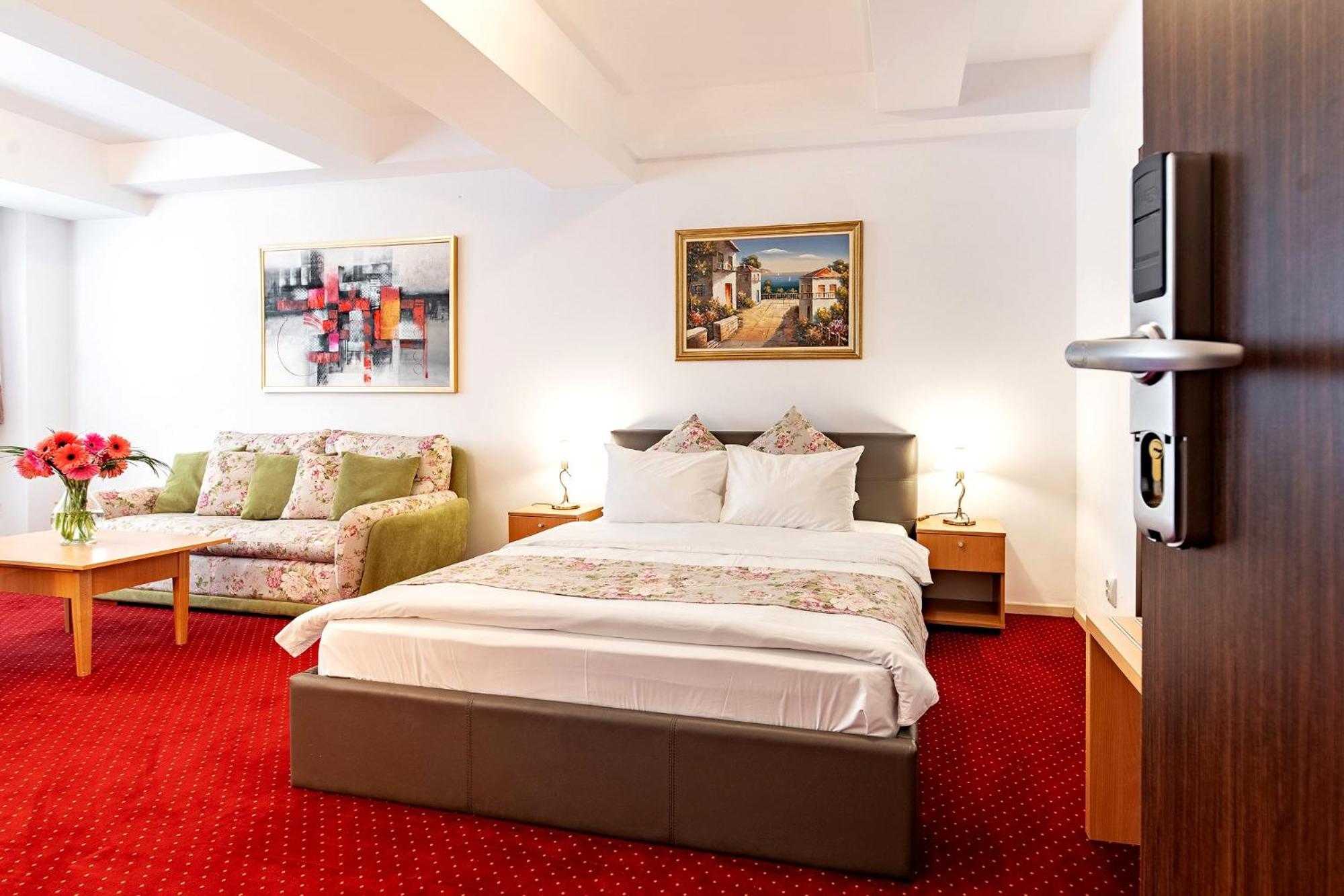 Superior, Double Bed, No Balcony