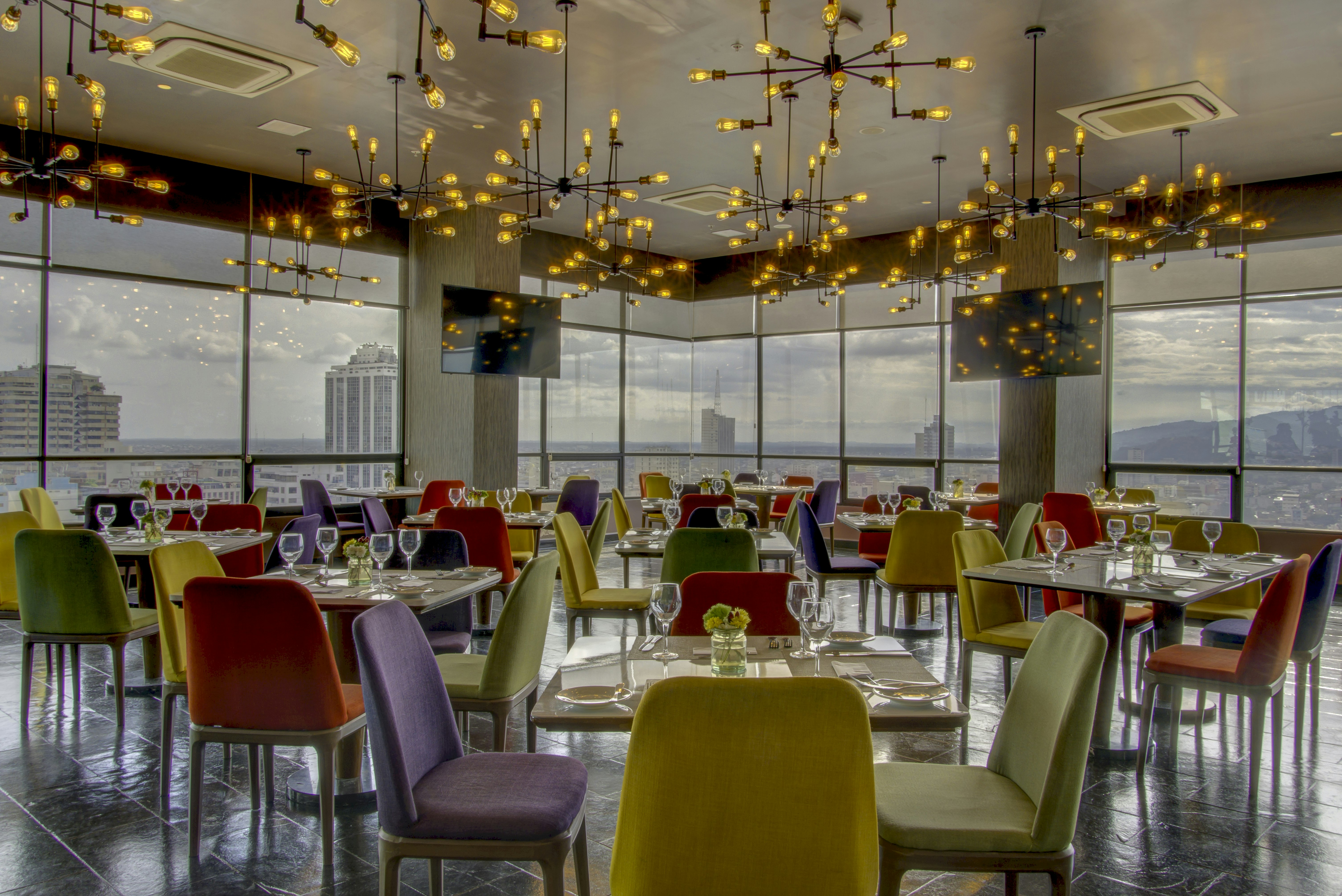 DoubleTree by Hilton Guayaquil 36/49