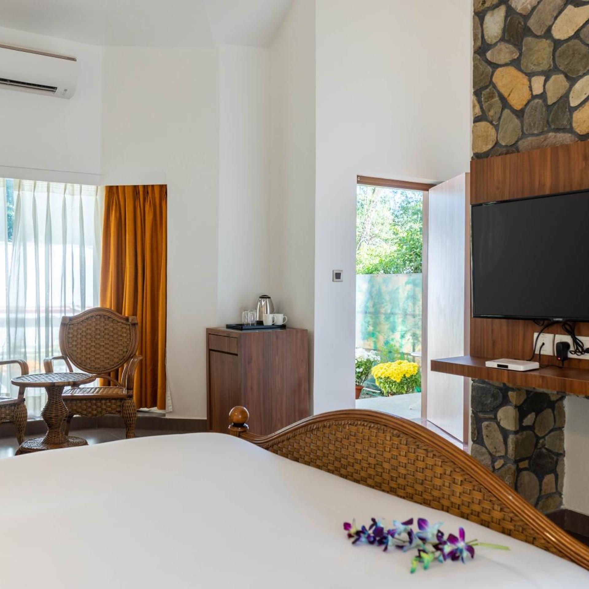 Country Inn Tarika Riverside Resort Jim Corbett 13/63