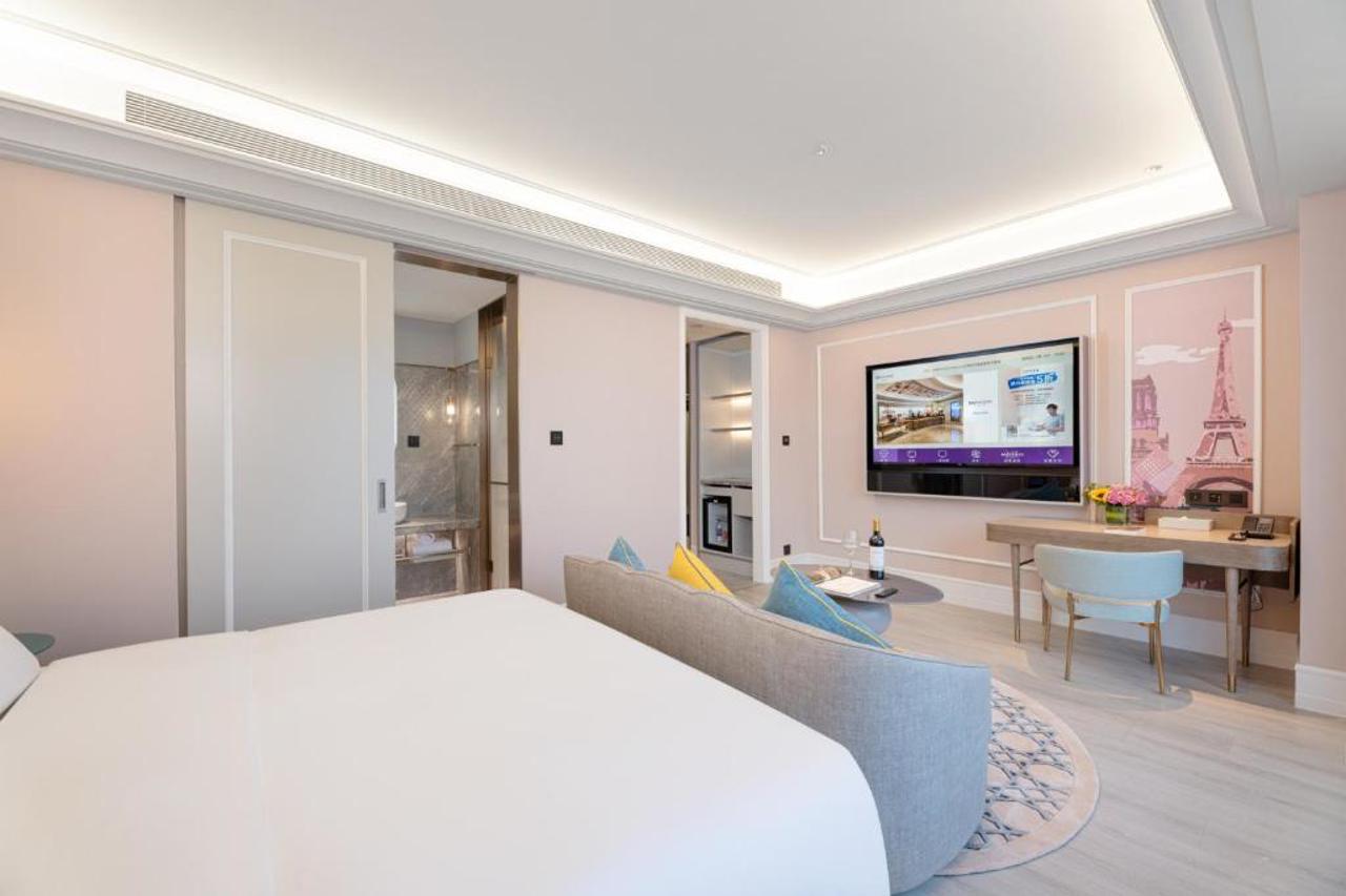 Mercure Urumqi Doowin Wanda Plaza 10/23