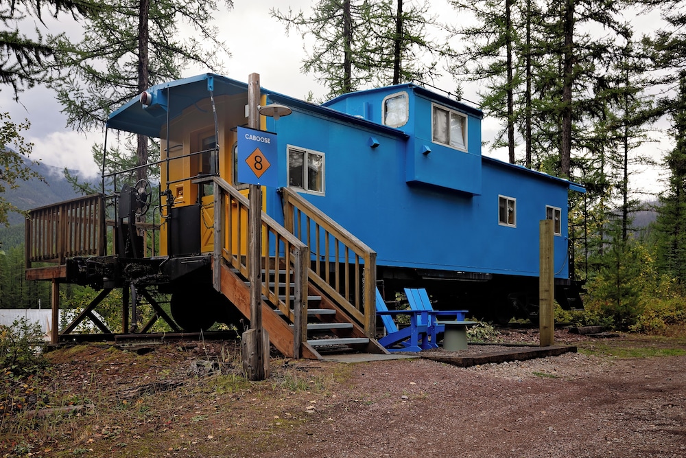 Loge Glacier National Park 5/50