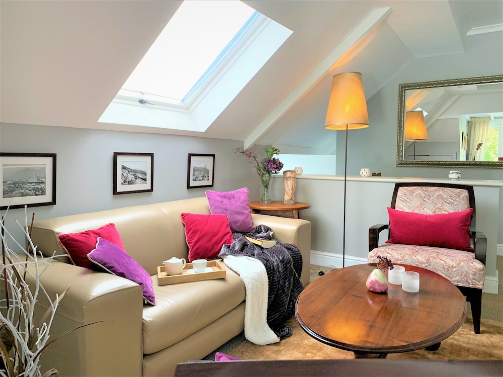 Abbey Manor Luxury Guesthouse 43/70