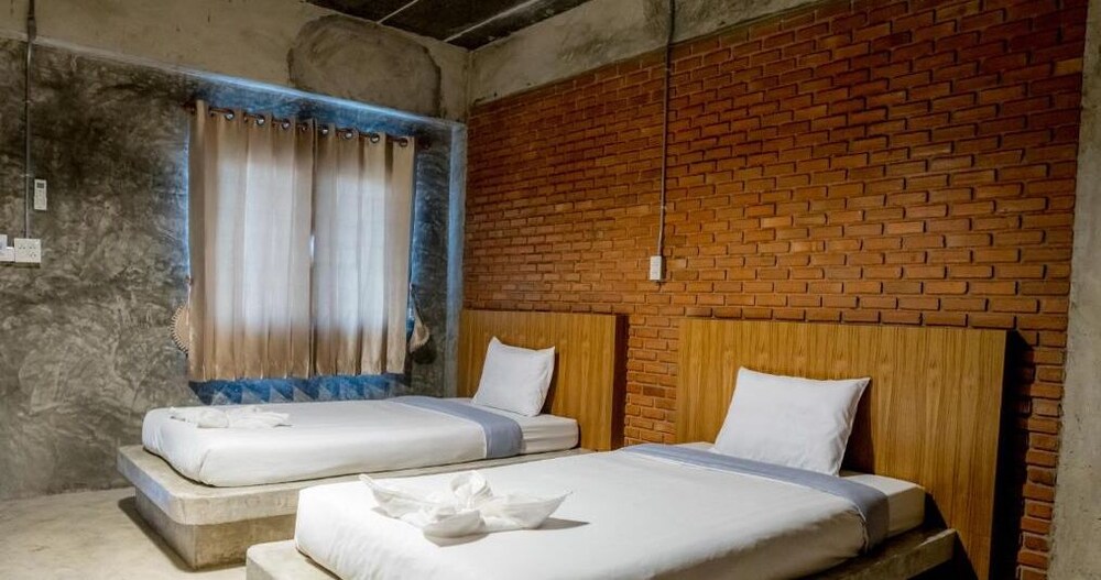 Tonfang Hotel 20/49
