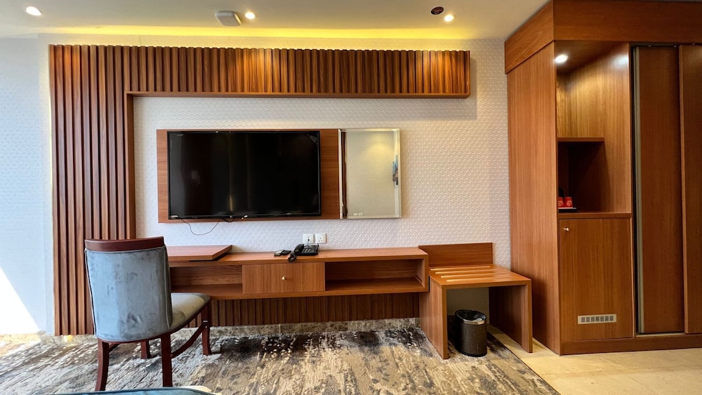 فندق برادايس ان جدة(Paradise Inn Jeddah) 144/152