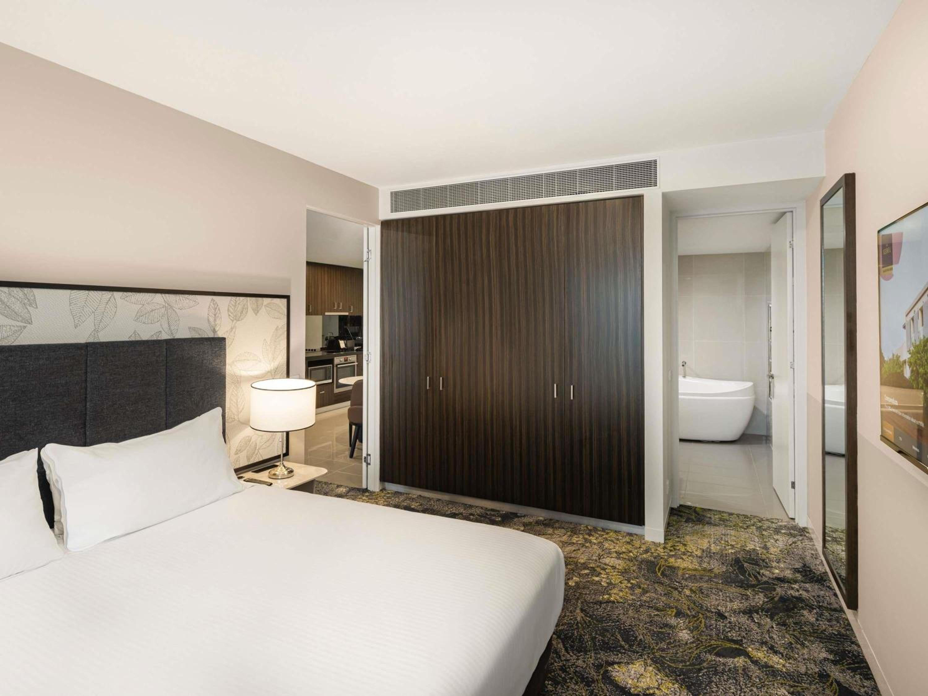 1 Bedroom, Spa, Apartment, King Bed, Balcony